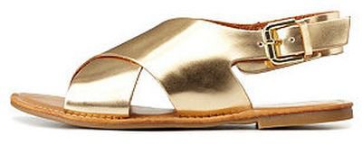 Bazár - Csodás leárazott szandálok 5000Ft alatt - DIVAT&STÍLUS - Hírek  - bazár, cipő, divat, stílus, szandál, 