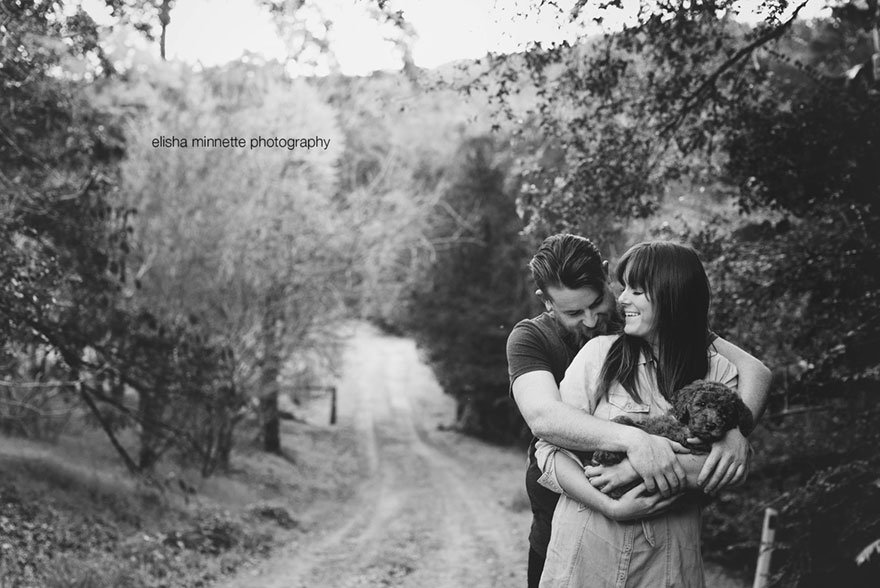 Újszülött fotózás, kicsit másképp! - STYLENEWS - Kultúr-kitérő - baba kérdés, Elizeus Minette, házaspár, háziállat, kiskedvenc, kutya, újszülött, 