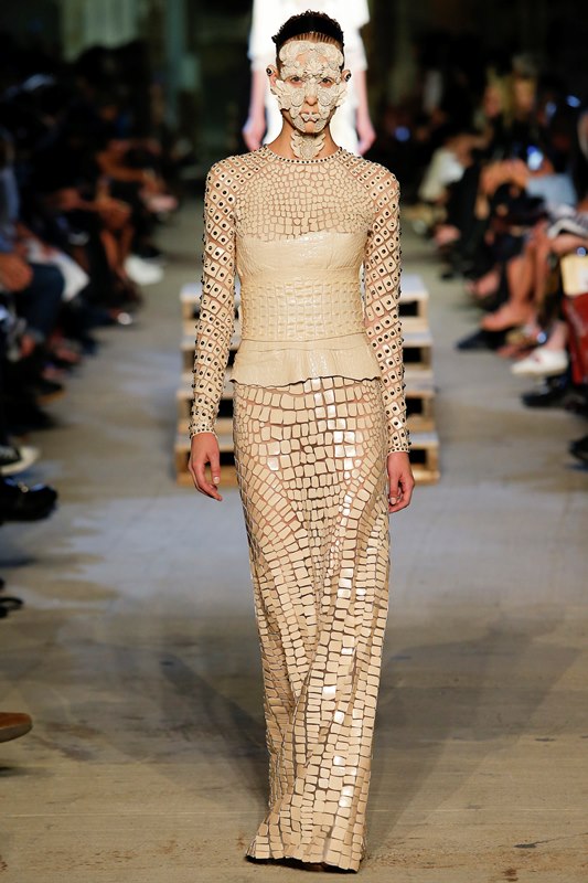 10+1 trend, amit viselhetsz majd tavasszal, ha mered - Stílusiskola -  - 2016 tavasz trend, alexander vauthier, catwalk, divat, kifutó, runway, zac posen, 