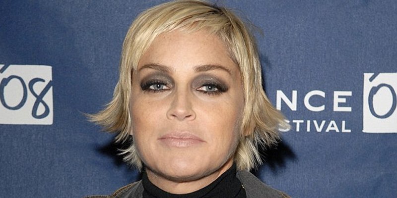 10 legrémesebb sztár-smink, amit valaha láttál - Celebrity -  - angelina jolie, celebrity, eva longoria, make up, miley cyrus, sharon stone, 