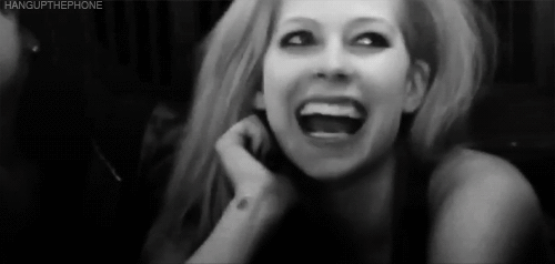 10 világsztár, aki rút kiskacsaként kezdte, aztán hattyú lett belőle - Celebrity -  - avril lavigne, catherine zeta jones, celebrity, eminem, george clooney, megan fox, russel brand, ryan seacrest, taylor swift, 