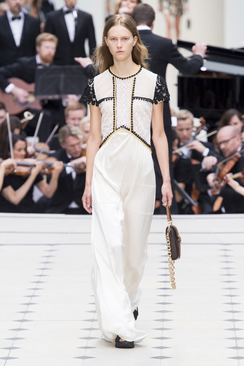 29 esküvői ruha a Fashion Weekről - DIVAT&STÍLUS - STYLELIFE - divat, esküvő, fashion, fashion week, london, new york, stílus, 