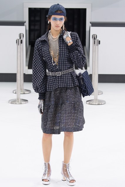 Párizsból szeretettel - Jelentés a divathétről - Stílusiskola -  - chanel, dior, elie saab, louis vuitton, saint laurent, valentino, 