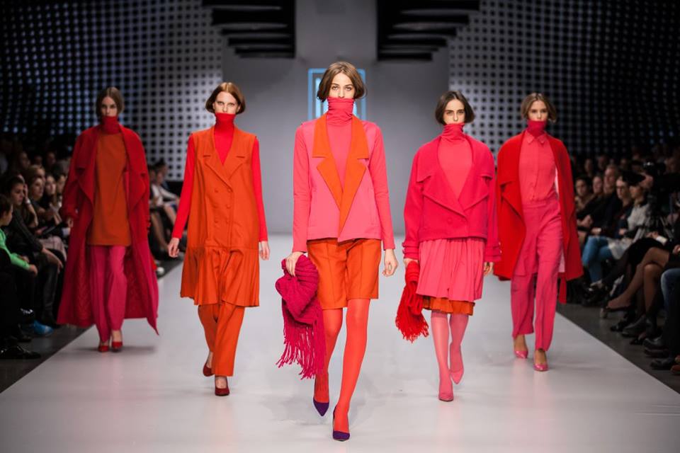 Ígéretes meglepetések az idei Gombold újrán - DIVAT&STÍLUS - Stílusiskola - central europen fashion week, divathét, gombold újra, pályázat, 