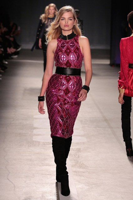 Új sziluettet a nőknek - Stílusiskola -  - balmain, balmainforh&m, divat, h&m, runway, 