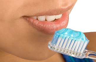 Mérgező kozmetikumaink? - Bőrápolás - Fesztelen mindennapok - bio, fluor, kozmetika, testápolás, 