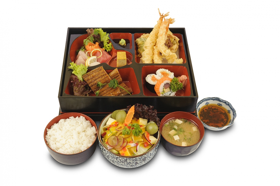 Megkóstoltuk a japánok kedvencét! - Gasztronómia -  - autentikus, étterem, finom, japán, kipróbáltuk, sushi, sushi sei, 