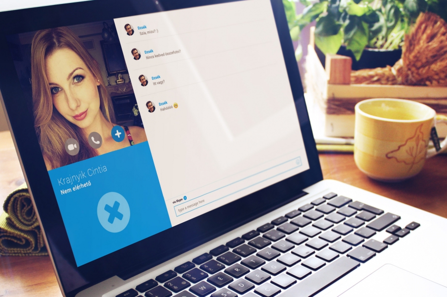 Ha elveszik a felnőttek játékát, az internetet - KERESD A NŐT  -  - heti kihívás, internet, offline, telefon, tv, virtuális tér, 