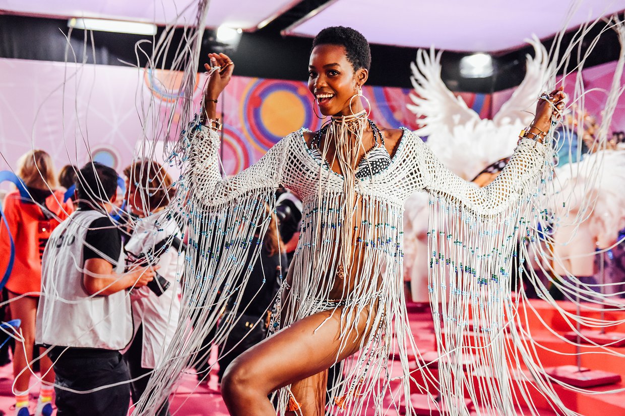Victoria's Secret backstage 2015 - Stílusiskola -  - 