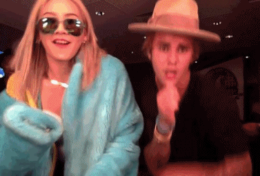 Hétfői gif challenge 11/30 - AMA kiadás - DIVAT&STÍLUS - Celebrity - divat, gif challenge, hétfő, humor, stílus, 