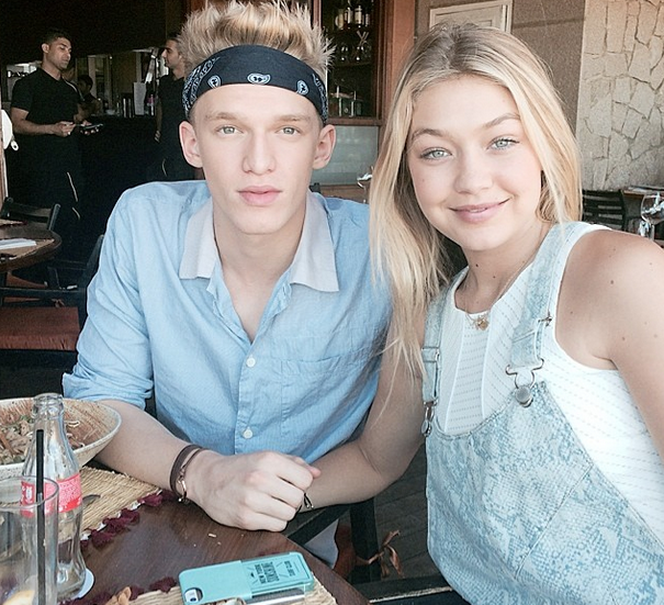 2015 legtöbb zsepit felemésztő szakításai - DIVAT&STÍLUS - Celebrity - hírességek, szakítás, sztárok, 