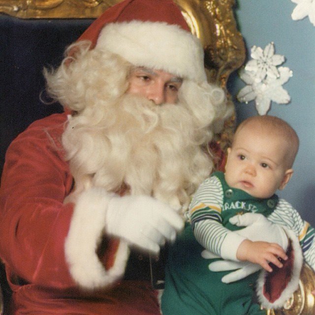 Gyerekek, akik megijedtek a Télapótól - STYLENEWS -  - gyerekek, humor, mikulás, télapó, 