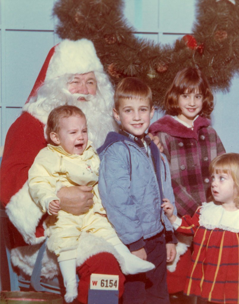 Gyerekek, akik megijedtek a Télapótól - STYLENEWS -  - 