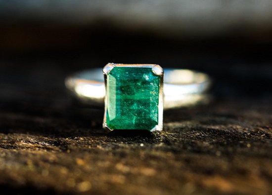 A 10 legszebb eljegyzési gyűrű, ha netán (reméljük) még idén megkérnék a kezed - Stílusiskola -  - divat, ékszer, eljegyzésigyűrű, esküvő, gyűrű, házasság, lánykérés, 