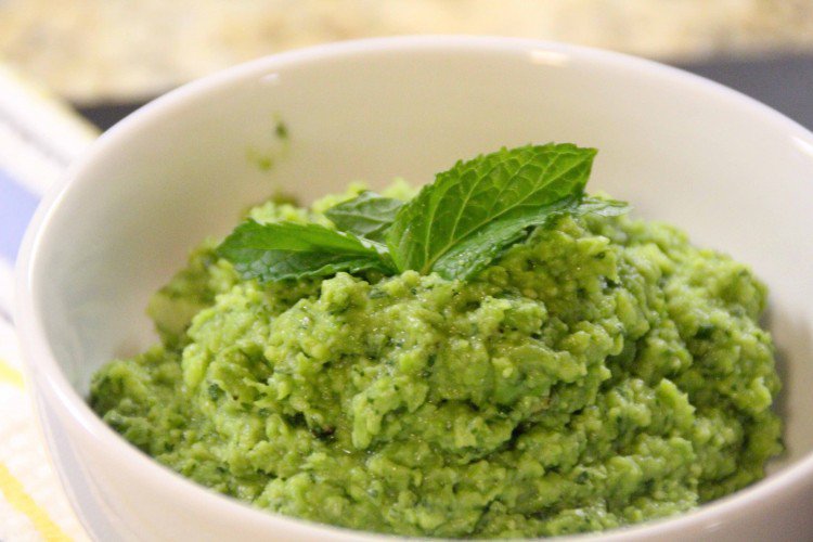 Mentás zöldborsókrém - Stylekids - Gasztronómia - mentás zöldborsókrém, zöldborsóból készíthető ételek, zöldborsókrém, 