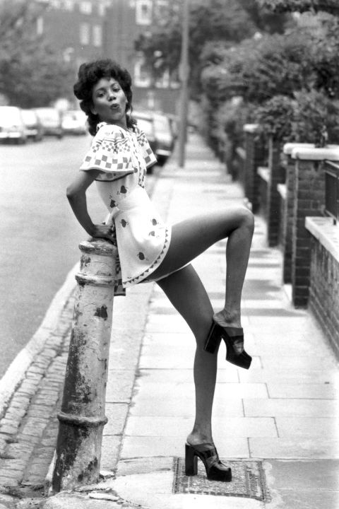 Képgaléria a '70-es évek divatjáról - DIVAT&STÍLUS - Fesztelen mindennapok - 70-es évek, divat, retro, stílus, twiggy, 