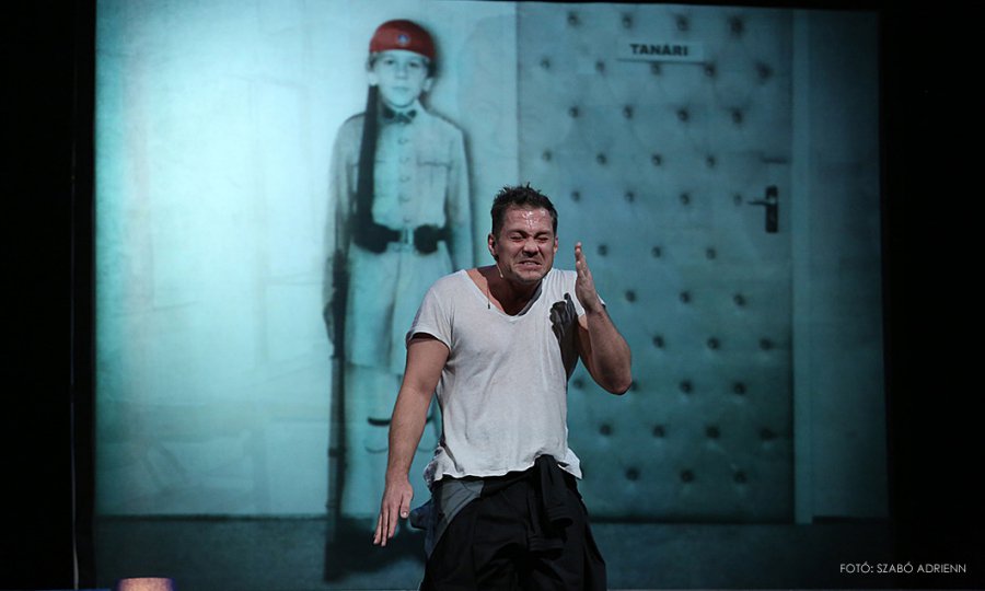 Hujber negyvenen van - STYLENEWS - Kultúr-kitérő - hujber ferenc, hujber feri, kultúra, millenáris, negyvenen vagyok, színház, 