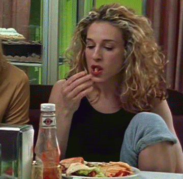 14 felejthetetlen divat-pillanat a '90-es évekből - Stílusiskola -  - britney spears, celebrity, drew barrymore, gwyneth paltrow, jennifer aniston, naomi campbell, 