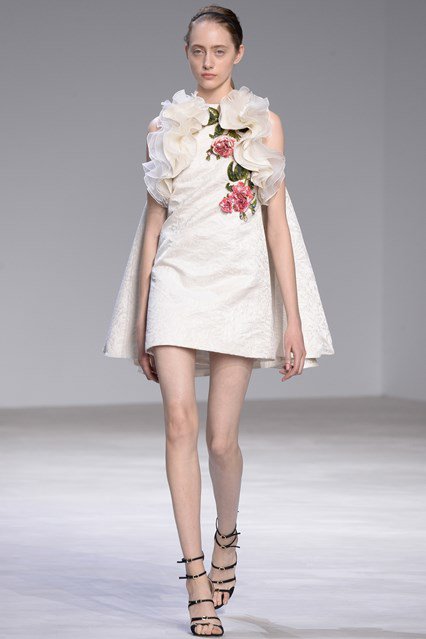 70 legszebb ruha a párizsi divathétről - 1. rész - Stílusiskola -  - chanel, dior, giambattista valli, haute couture, haute couture 2016, schiaparelli, spring/summer, tavasz nyár, 