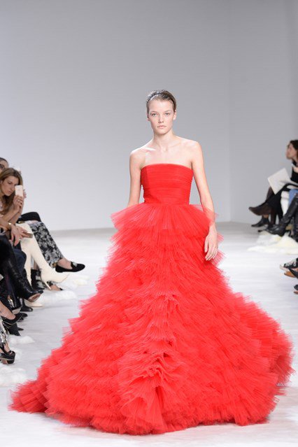 70 legszebb ruha a párizsi divathétről - 1. rész - Stílusiskola -  - chanel, dior, giambattista valli, haute couture, haute couture 2016, schiaparelli, spring/summer, tavasz nyár, 
