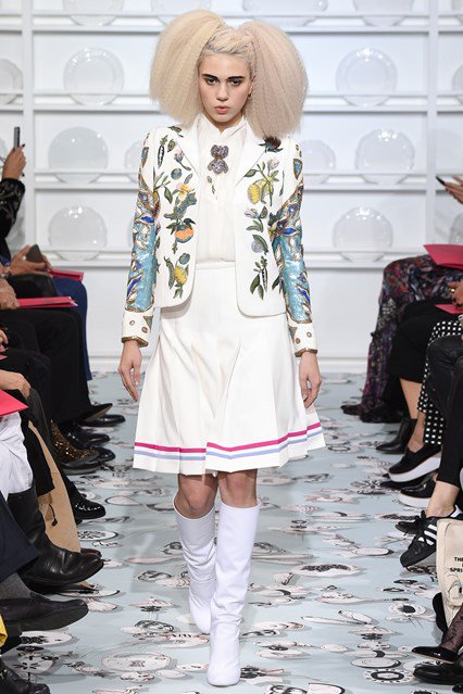 70 legszebb ruha a párizsi divathétről - 1. rész - Stílusiskola -  - chanel, dior, giambattista valli, haute couture, haute couture 2016, schiaparelli, spring/summer, tavasz nyár, 