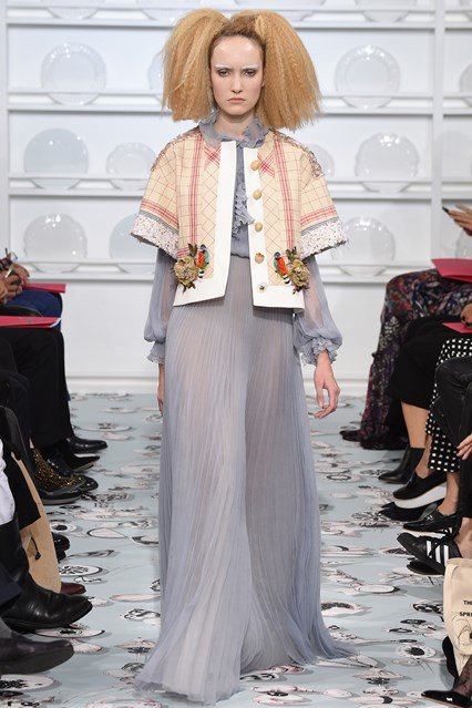 70 legszebb ruha a párizsi divathétről - 1. rész - Stílusiskola -  - chanel, dior, giambattista valli, haute couture, haute couture 2016, schiaparelli, spring/summer, tavasz nyár, 