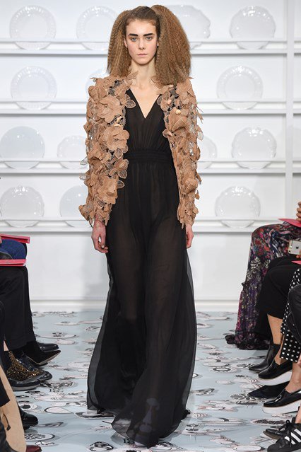 70 legszebb ruha a párizsi divathétről - 1. rész - Stílusiskola -  - chanel, dior, giambattista valli, haute couture, haute couture 2016, schiaparelli, spring/summer, tavasz nyár, 