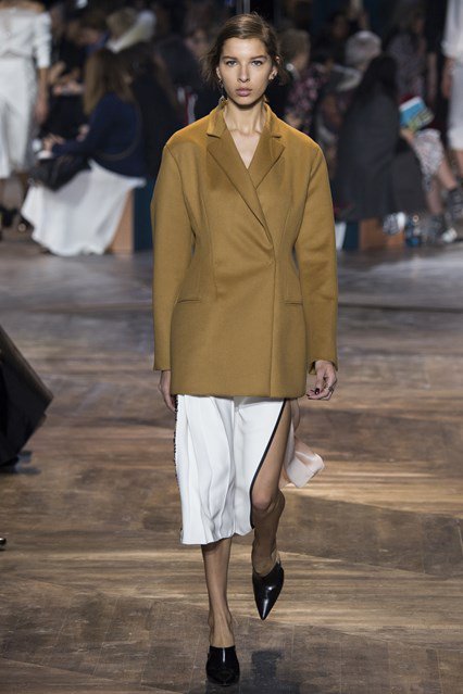 70 legszebb ruha a párizsi divathétről - 1. rész - Stílusiskola -  - chanel, dior, giambattista valli, haute couture, haute couture 2016, schiaparelli, spring/summer, tavasz nyár, 