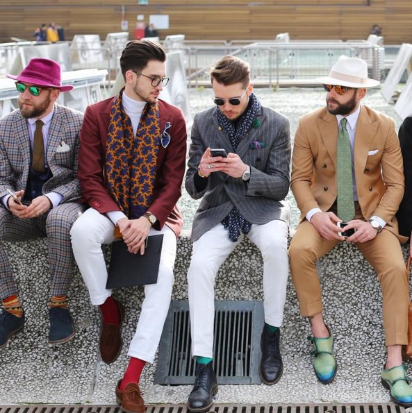 A férfidivathét legizgalmasabb utcai szerelései - DIVAT&STÍLUS - Hírek  - bemutató, divathét, férfiak, nyár, tavasz, 