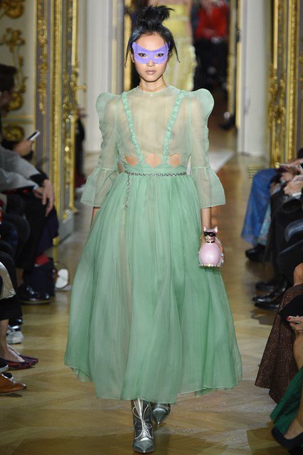 70 brutál szép ruha - Stílusiskola -  - fashion week, givenchy, haute couture, jean paul gaultier, zuhair murad, 