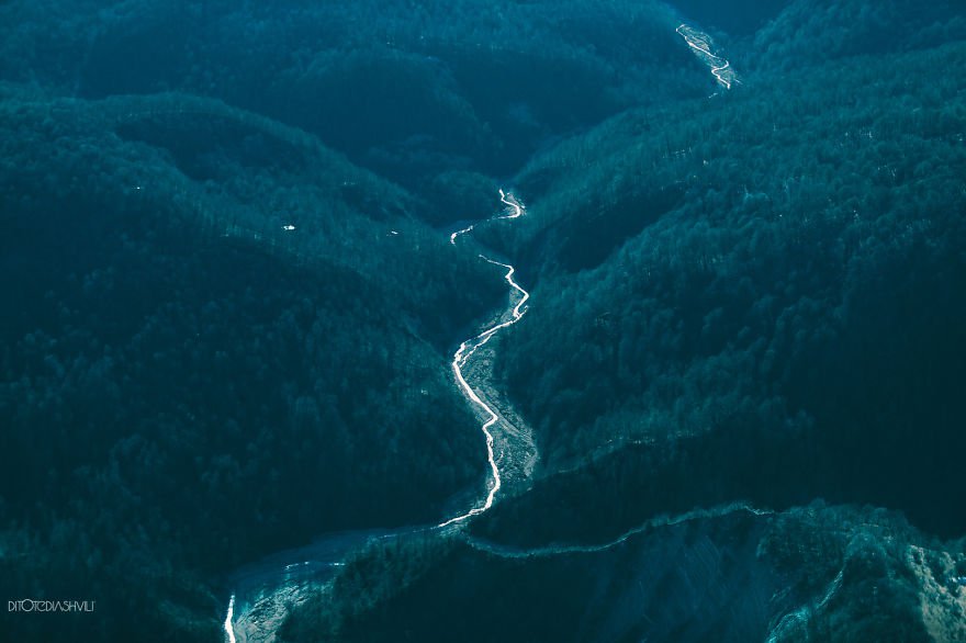 Lélegzetelállító természeti fotók a különleges Grúziáról, madártávlatból - STYLENEWS -  - 