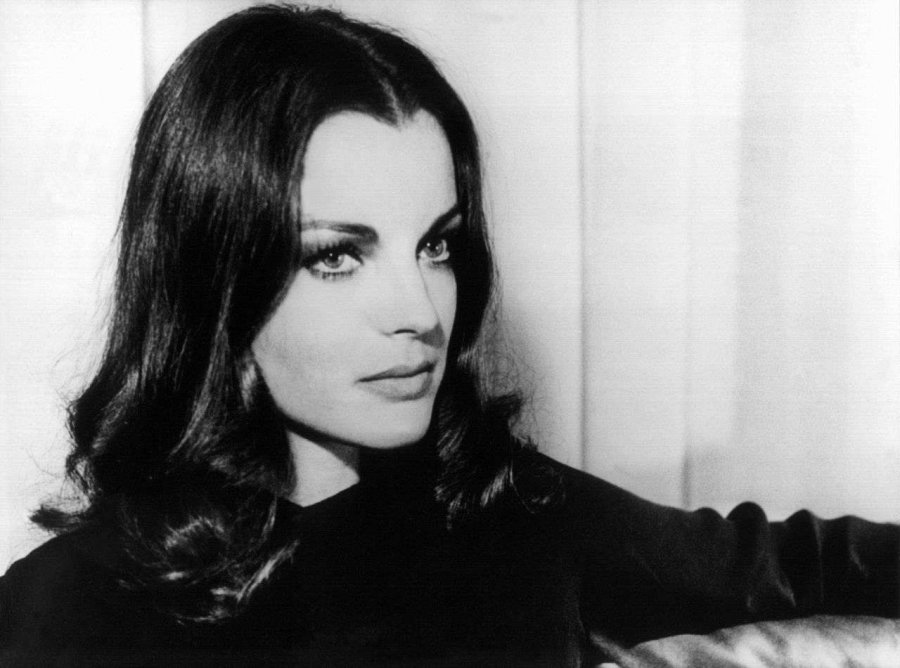 Régi idők szépségideáljai - DIVAT&STÍLUS - Stílusiskola - régi idők, szépségideálok, színésznők, 