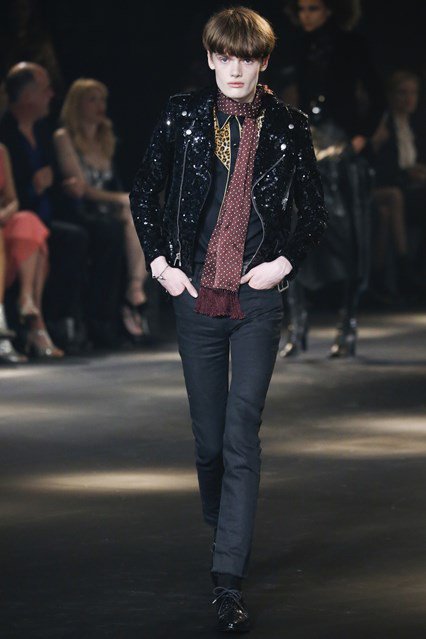 David Bowie és Mick Jagger gyermekei - Stílusiskola -  - david bowie, férfi divat, mick jagger, ready to wear, runway, saint laurent, 