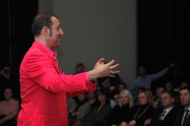 Karim Rashid testközelből - Otthon & Design -  - design, Karim Rashid, MOME, 