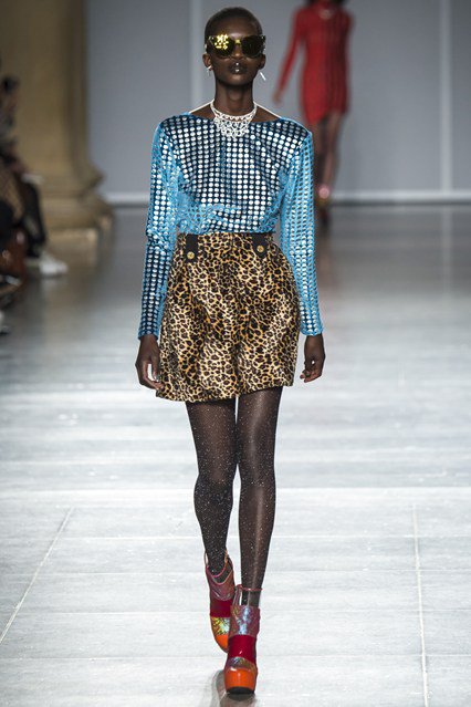 Londonban filctollal rajzolták össze a ruhákat - Stílusiskola -  - divat, fashion week, london, london fashion week 2016, runway, trend, 