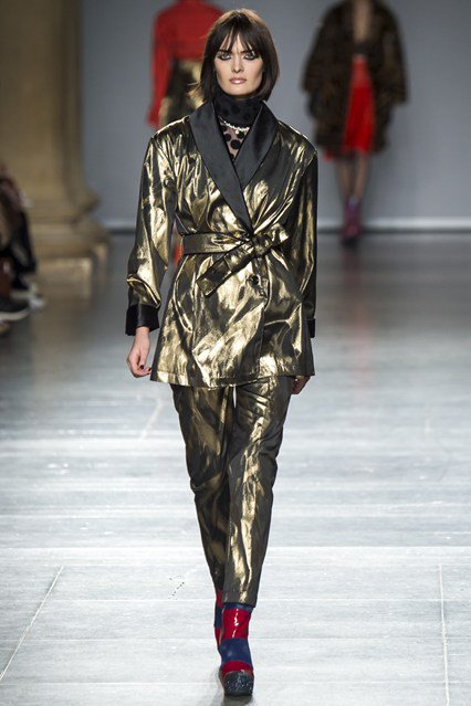 Londonban filctollal rajzolták össze a ruhákat - Stílusiskola -  - divat, fashion week, london, london fashion week 2016, runway, trend, 