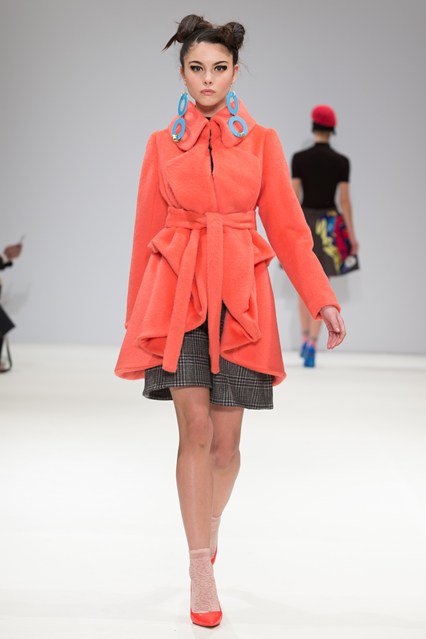 Londonban filctollal rajzolták össze a ruhákat - Stílusiskola -  - divat, fashion week, london, london fashion week 2016, runway, trend, 