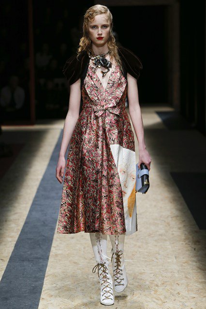 Milánói divathét: Max Mara, Prada, Moschino, satöbbi - Stílusiskola -  - divathét, gucci, marni, milánó, milánói divathét, prada, 