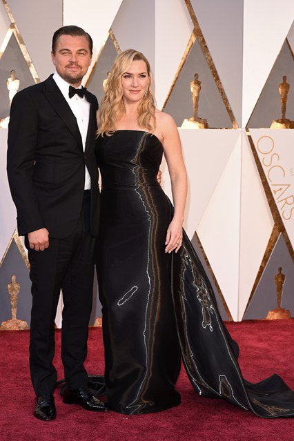 Oscar 2016: A legstílusosabb sztárpárok - Celebrity -  - celebrity, chrissy teigen, john legend, kate winslet, leonardo dicaprio, matt damon, oscar, oscar 2016, 