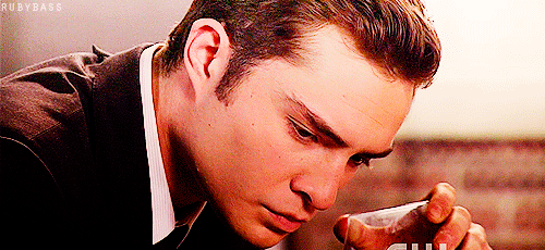 Ezért imádunk Chuck Bass - DIVAT&STÍLUS - Celebrity - chuck bass, ed westwick, 
