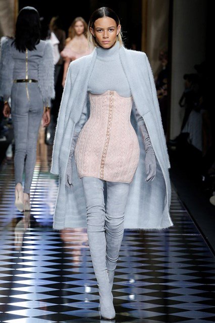 Itt a teljes, új Balmain kollekció! - Stílusiskola -  - balmain, balmain 2016, catwalk, fall/winter2016, runway, trend, 