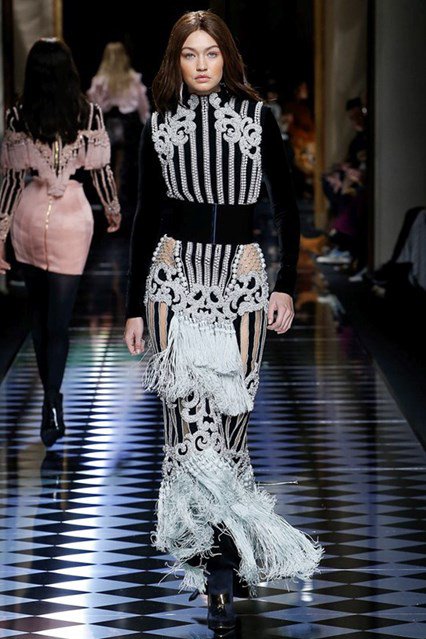 Itt a teljes, új Balmain kollekció! - Stílusiskola -  - balmain, balmain 2016, catwalk, fall/winter2016, runway, trend, 