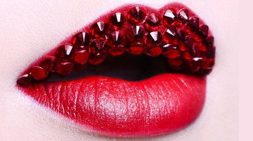 Szájhősök - A legjobb rúzsművészek munkái - DIVAT&STÍLUS - Fesztelen mindennapok - 