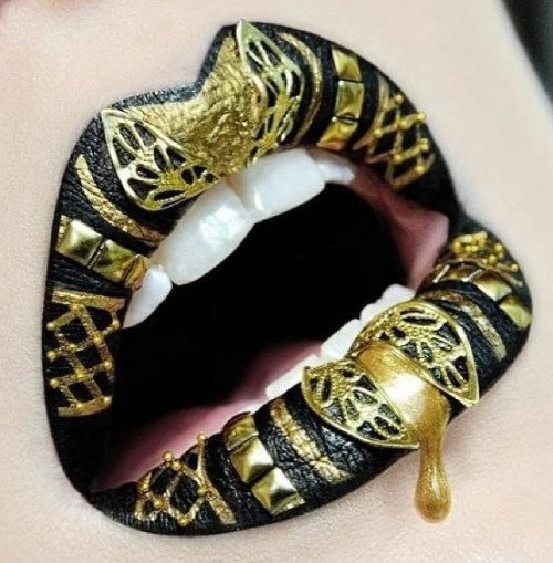 Szájhősök - A legjobb rúzsművészek munkái - DIVAT&STÍLUS - Fesztelen mindennapok - ajkak, művészet, rúzsok, 