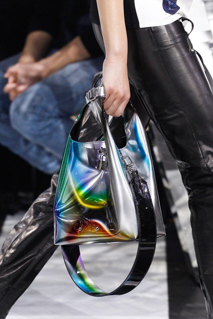 Nagy őszi táska-kalendárka - Stílusiskola -  - dior, dolce&gabbana, fall/winter, fendi, runway, táska 2016, 