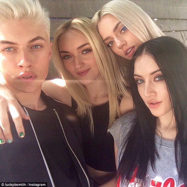 A divatvilág 7 népszerű testvérpárosa - DIVAT&STÍLUS - Celebrity - celebrity, család, divat, 