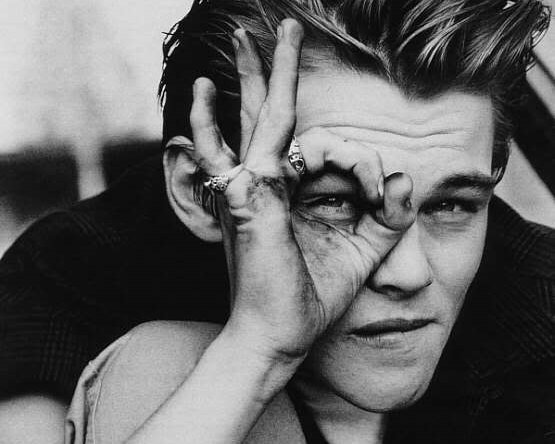 Leonardo DiCaprio ezer arca - STYLENEWS - Kultúr-kitérő - áprilisra ajánljuk, celebrity, fekete-fehér képek, fotók, leonardo dicaprio, színész, 