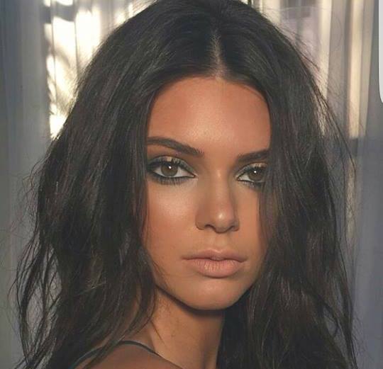 Ennyit változtak a sztárok az első Instagram fotójuk óta - Celebrity -  - 