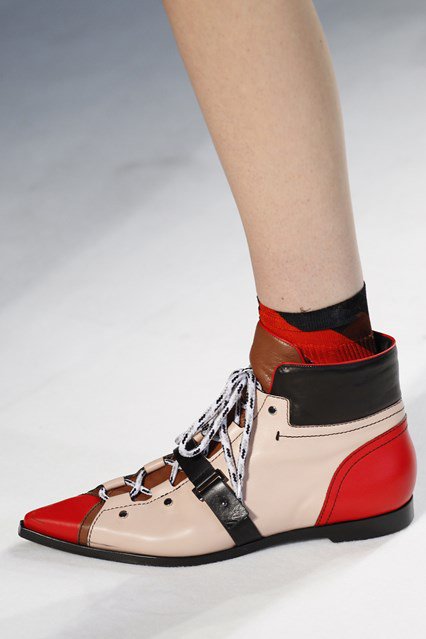 Nagy, őszi cipő-kalendárka - Stílusiskola -  - dior, fashion week, gucci, prada, proenza schouler, rodarte, versace, 