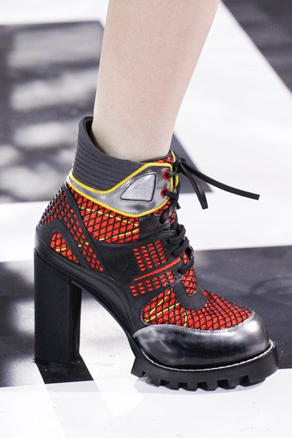 Nagy, őszi cipő-kalendárka - Stílusiskola -  - 